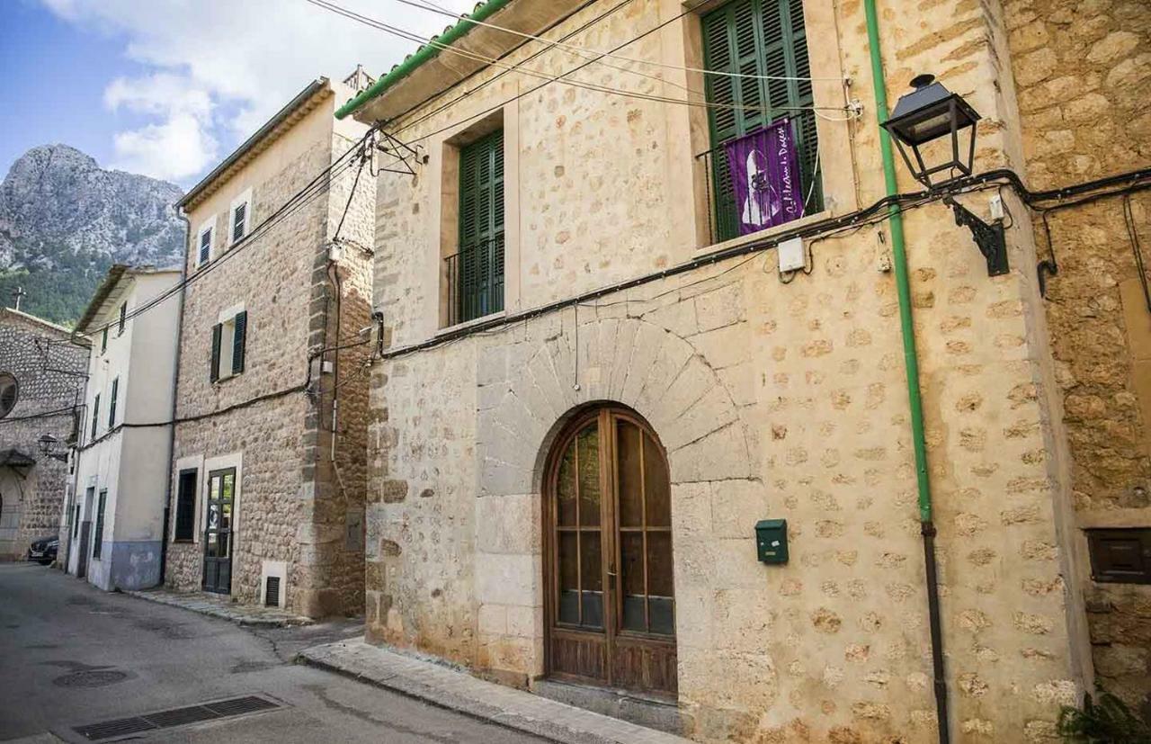 Hiker's Townhouse